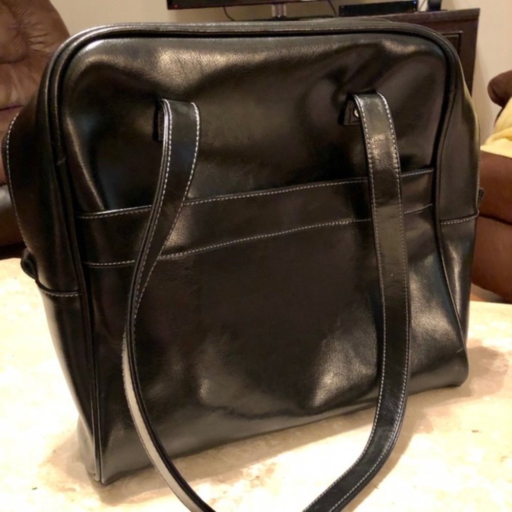 Medium Purse - Thirty-One Gifts - Brown Leather